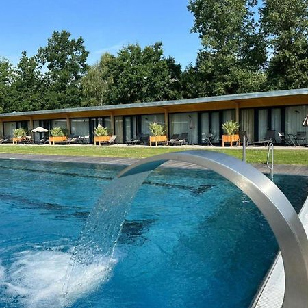 Villa Resort & Organic Spa - Zahajen Prodej Letni Sezony Τσέσκε Μπουντεγιόβιτσε Εξωτερικό φωτογραφία